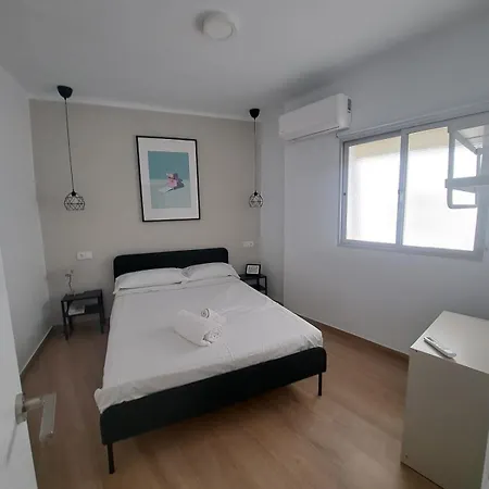 Apartment Modern 3br Near Center