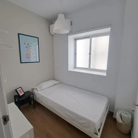 Modern 3br Near Center * Malaga