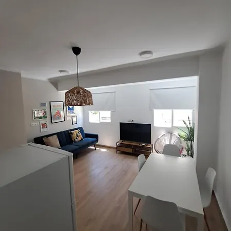 Modern 3br Near Center * Malaga